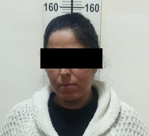 Qohum qadın evdən  51 min oğurladı 