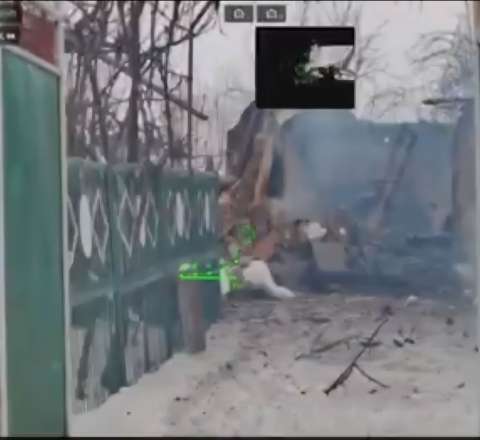 Tarixdə ilk: Rus əsgərlər robot kompleksinə təslim oldu - VİDEO 