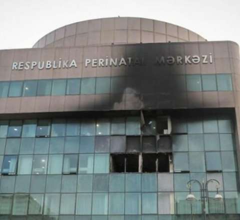  7 körpənin öldüyü yanğınla bağlı məhkəmə başladı 