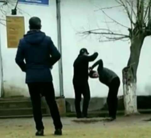 İmişlidə direktor şagirdi döyüb? - Araşdırmalar başladı - VİDEO 