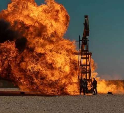 Trampın hücum ehtimalı 75 faizdir – Ağ Evin sabiq müşavirindən neft-qaz xəbərdarlığı 