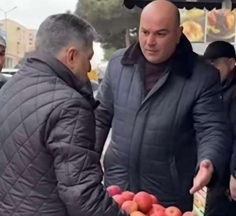 Alma oğurluğunda günahlandırılan məmurdan açıqlama 