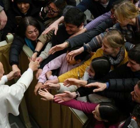 Roma Papası dünyaya çağırış etdi – Ümid səpənlər sırasında Azərbaycan da var 