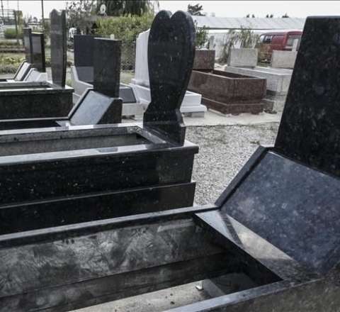 250 ölüdən 8 kq qızıl diş çıxardı – 250 min avro dəyərində oğurluq 