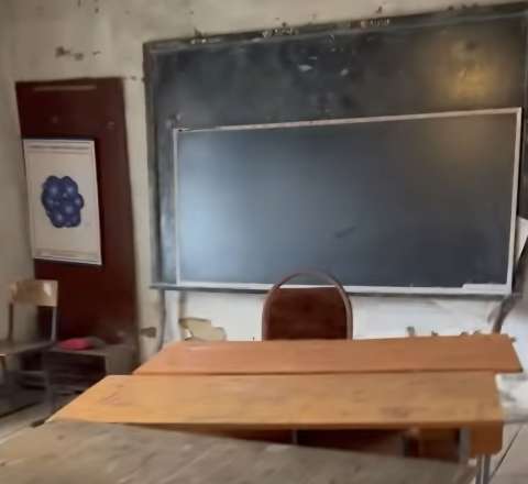 Deputat kəndinin uçuq-sökük məktəbində: Burada şagird nə öyrənsin? - VİDEO 