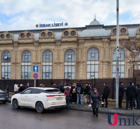 İdrak Liseyində şagird müəllimi güllələdi - Direktordan açıqlama - YENİLƏNDİ 