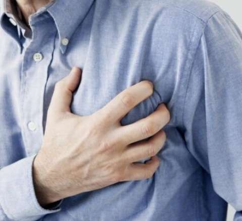 Qohumları ilə dalaşan kişi infarktdan ÖLDÜ 