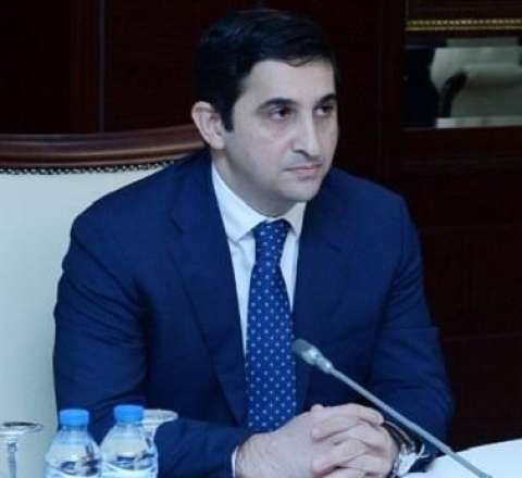 Nazir rektorun oğlunu vəzifədən azad etdi - FOTO 