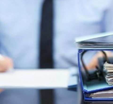 Qanunvericiliyə zidd 53 bələdiyyə aktı ləğv edildi 