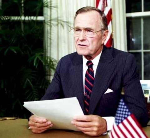 Corc Buşun tarixi səhvi – Niyə Azərbaycanı yox, Rusiyanı seçdi? 