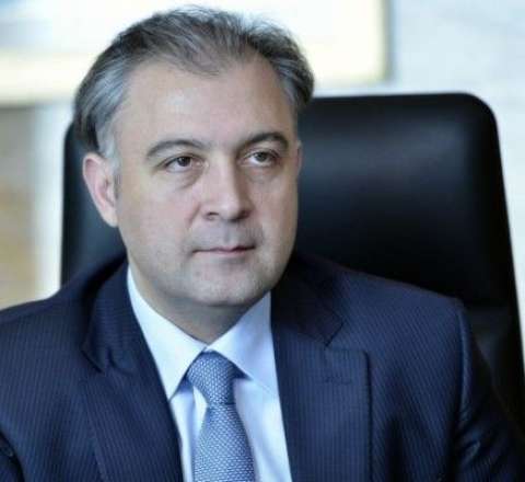 Prezidentin köməkçisi yeni sədri kollektivə təqdim etdi 