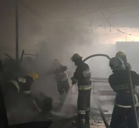 Naxçıvanda mebel sexi yandı - FOTO 