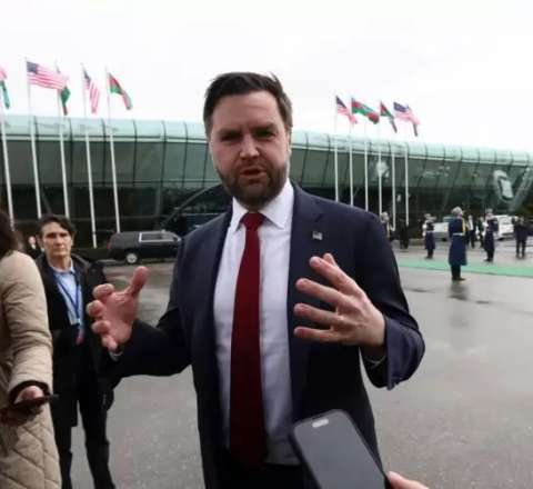 Bakıda verilən sual Vensi əsəbləşdirdi – “Daha vacib məsələlər var” 