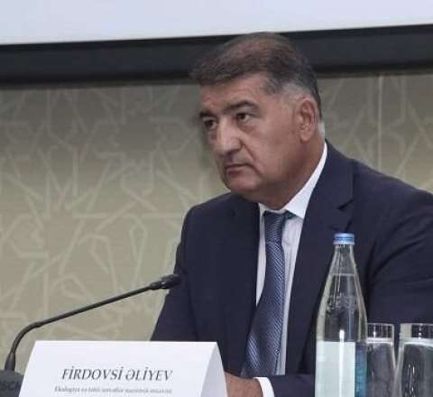 Başçının sabiq birinci müavini niyə döyülüb? 