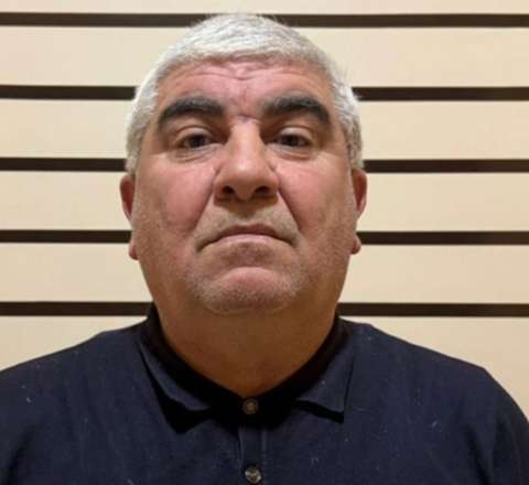 Beş nəfərə 200 mindən çox pul “atan” müəllimə - Hökm oxundu  