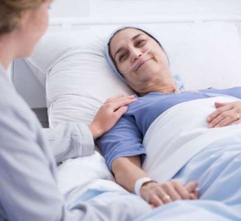 Azərbaycanda xərçəngin müalicəsi özəl sektora açıldı   - İslahat, yoxsa riskli təcrübə? 