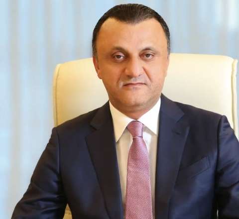 Vüqar Qurbanovun 300 minlik avtomobili: Nömrəsi... - Foto 