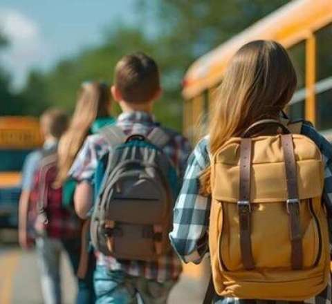 Şagirdlərin avtobusla daşınması üçün 4 milyona yaxın vəsait ayrıldı 