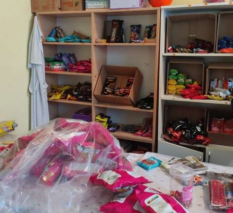 O məktəbin bufetini bağladılar - Foto 