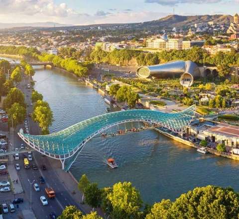 Gürcüstanda nə qədər azərbaycanlı işçi var? 