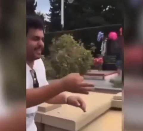 Şəhidlər xiyabanında qeyri-etik videolar çəkən ərəblər deportasiya olundular 