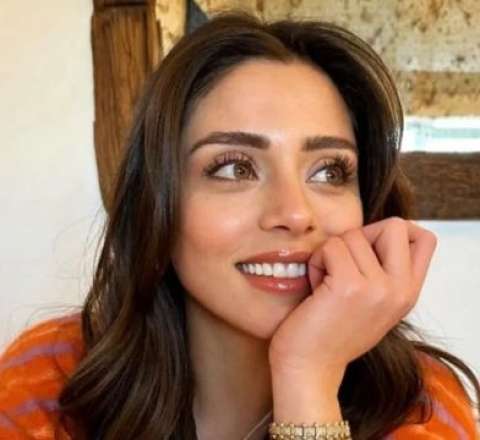 8 saatlıq çəkilişə görə 15 MİLYON pul aldı 