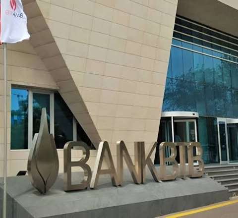Mehdiyevin bankından oğurluq edənlərə hökm oxundu 