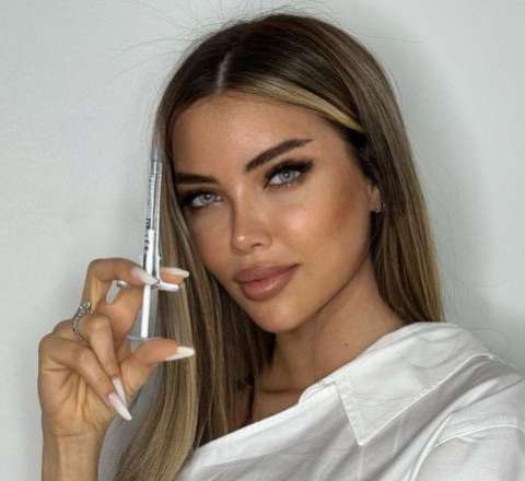 Nigar Rüfət həkim-kosmetoloq işləyə bilməzmiş... 