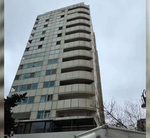 Bakının mərkəzindəki bu binalar sökülür - FOTO