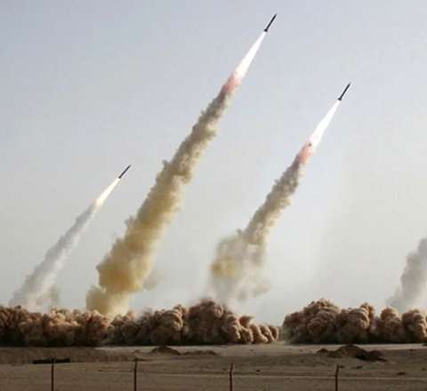 İran İsrailə qarşı yeni raket zərbələri endirdi 