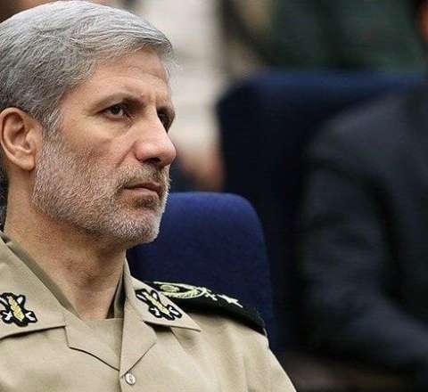 İran ordusunun baş komandanı salamatdır 