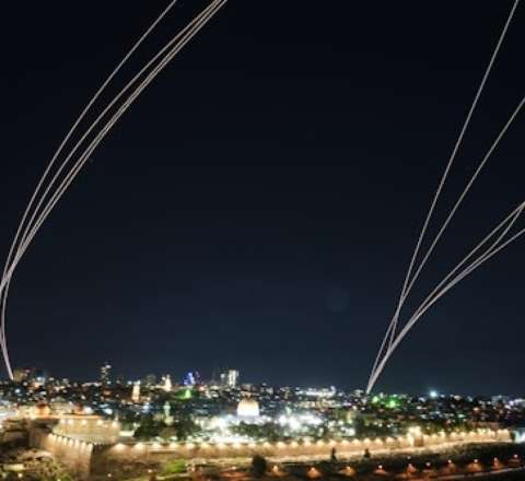 Bəhreyn İranın 70 raket və 59 dronunu zərərsizləşdirdi 