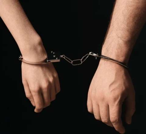 Kiprdə azərbaycanlı ər-arvad saxlanıldı – İrana casusluqda şübhəli bilinirlər 