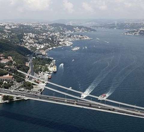 Dardanel boğazı müvəqqəti bağlandı 