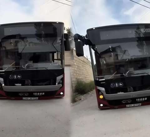 "BakuBus"a məxsus olduğu iddia edilən avtobus görənləri təəccübləndirdi - VİDEO 
