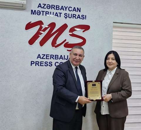 Billurə Hacızadə Mətbuat Şurasında təltif olundu 