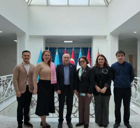 Bu fond ilə AlmaU arasında əməkdaşlıq perspektivləri müzakirə edildi 