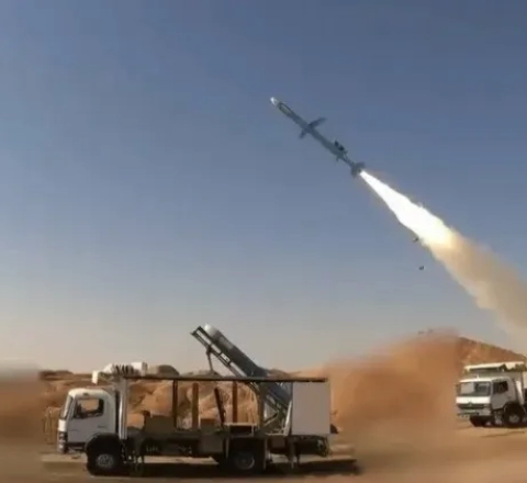 İran Təl-Əvivi vurdu - VİDEO