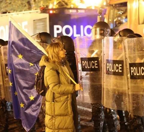 “Gürcüstanın güc strukturlarında Rusiyanın təsiri var” – Gürcü tarixçidən ilginc açıqlamalar 