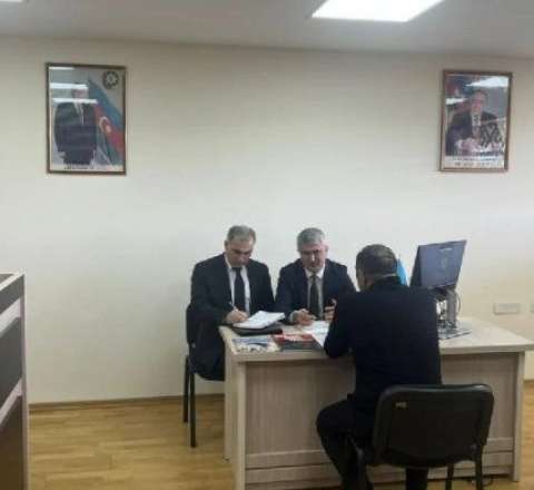 Ombudsman DTX təcridxanasına baş çəkdi - FOTO