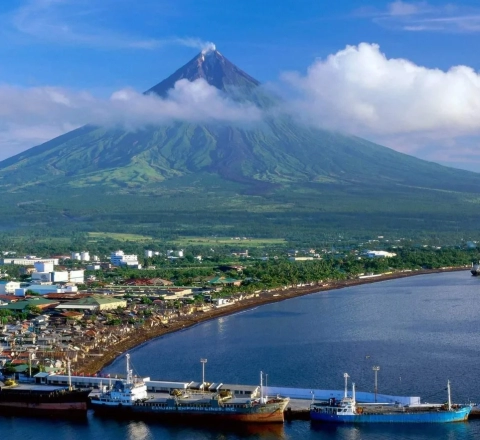 Bu ölkədə fövqəladə vəziyyət rejimi elan edildi 