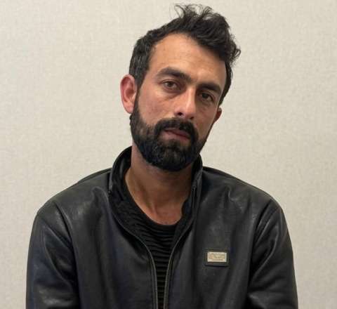 Oğurluğun bu üsulu görülmədi – Nömrələri oğurlayıb sahibinə satırmış – VİDEO 