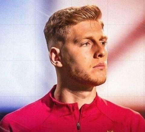 Qanunsuz qumarda günahlandırılan “Qalatasaray”lı azad edildi 