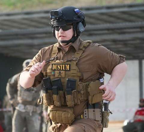 Kadırovun oğlu Rusiyanın ən gənc mayoru oldu 