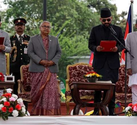 Şah baş nazir oldu – Keçmiş repçi bundan əvvəl paytaxt meri idi 