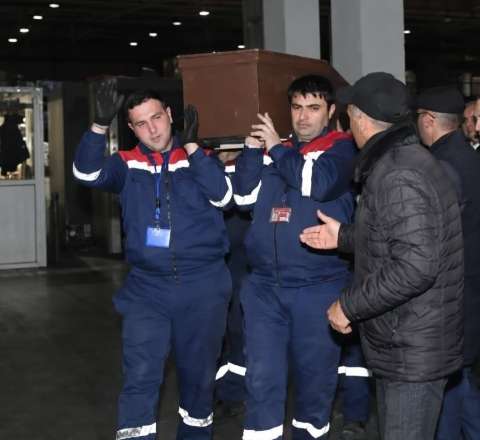 Rasim Balayevin cənazəsi ölkəyə gətirildi -  FOTO