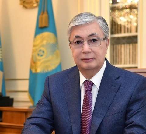 Qazaxıstan prezidenti azərbaycanlı ictimai fəala təşəkkür etdi - FOTO