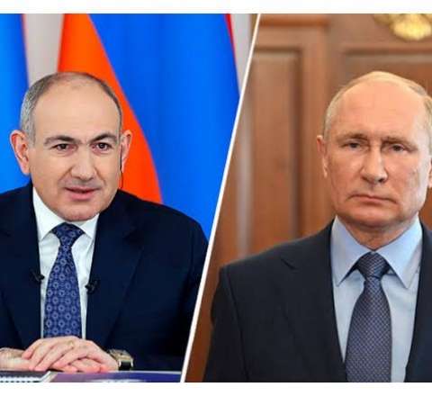 Putindən Paşinyana: Həm AB-də, həm də Aİİ-də olmaq... 