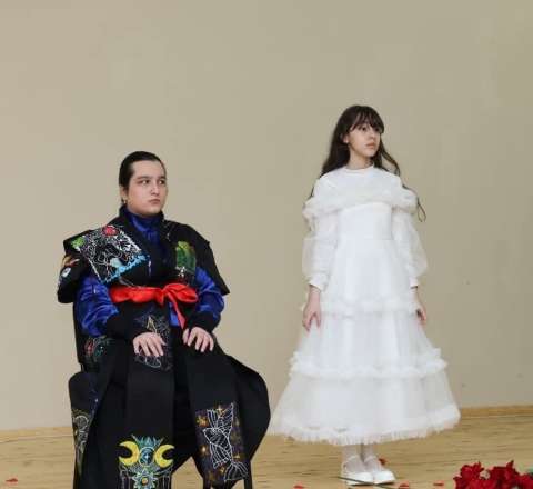 "Məni dinləyin..." adlı monotamaşa nümayiş olundu - FOTO 