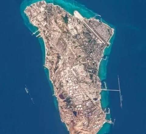 ABŞ Xark adasına hücum etdi: ölən var 